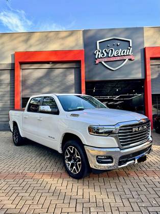 RAM 1500 3.0 HURRICANE 6 BITURBO GASOLINA LARAMIE NIGHT EDITION CD 4X4 AUTOMÁTICO RAM 1500 3.0 HURRICANE 6 BITURBO GASOLINA LARAMIE NIGHT EDITION CD 4X4 AUTOMÁTICO
